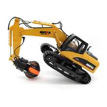 Load image into Gallery viewer, Huina RC 2.4G Ball Grabber 1571