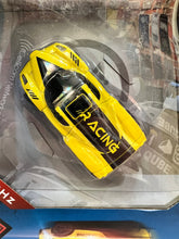 Load image into Gallery viewer, RC Mini Wall Climbing Race Car 777-617