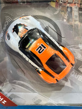 Load image into Gallery viewer, RC Mini Wall Climbing Race Car 777-617