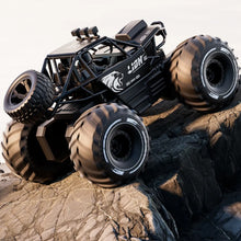 Load image into Gallery viewer, 4DRC Y10 Amphibious 4WD RC Crawler with camera + controller