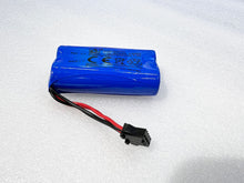 Load image into Gallery viewer, 7.4V 800mah Lipo Battery 4 pin Black connector for Scania 1501 Truck 770 D
