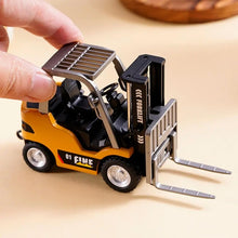 Load image into Gallery viewer, Mini RC Forklift Scale 1:64 (Phone control via Bluetooth or Controller)