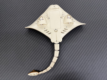Load image into Gallery viewer, Radio Control Manta Ray (life-like in water) 2.4G